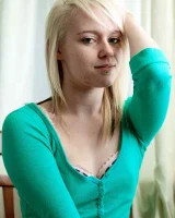 Abby Winters - 02-r_caitlin_t007