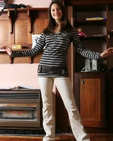 Abby Winters - 01-r_kylie_b001